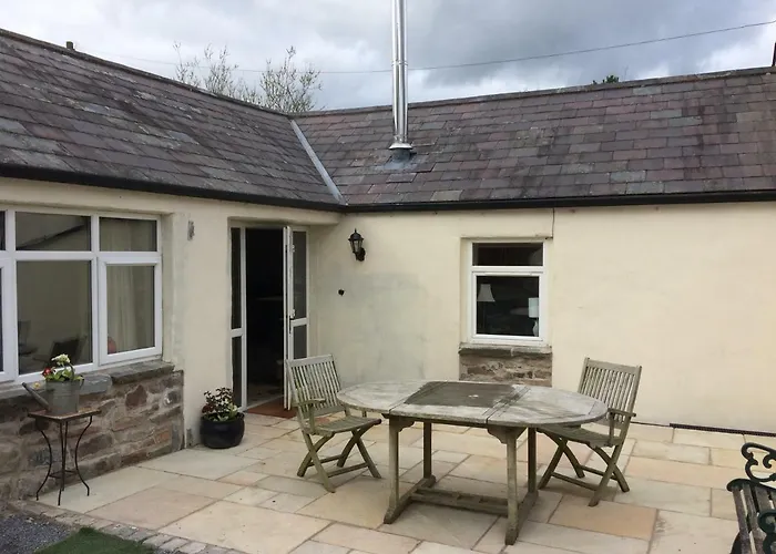Tracey\'S Farmhouse Cottage